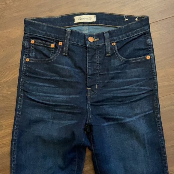 Madewell 10” High-Rise Skinny Jeans in Hayes Wash - Picture 6 of 14